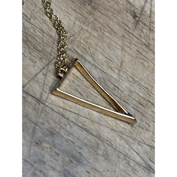 Gold Chain Necklace With Rhinestone Triangle Pendant - Picture 3 of 7